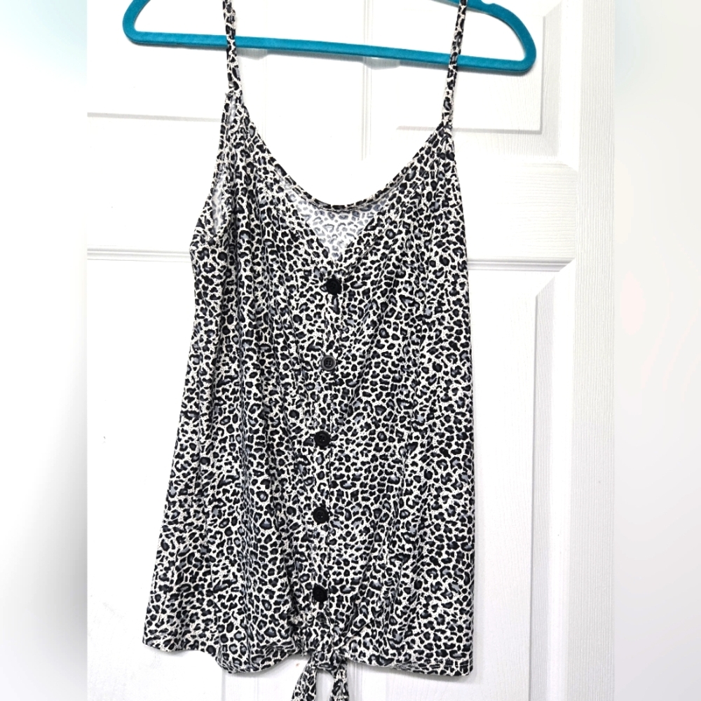 Stylish Black and White Leopard Print Women's Tank Top. XXL